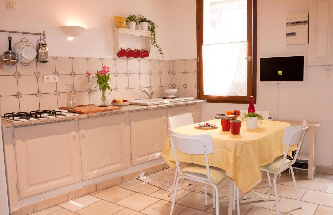 La Maison D'Eloise Arles Dış mekan fotoğraf
